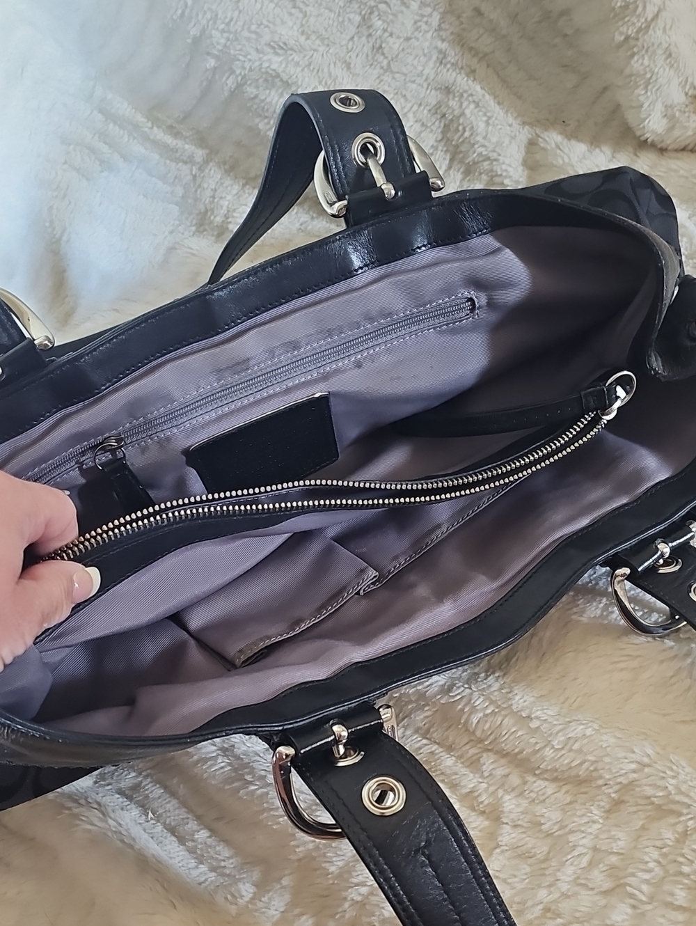 Coach Purse - Picture 3 of 4